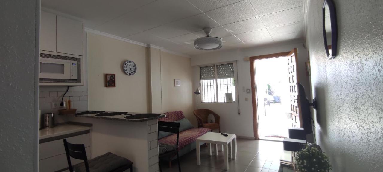 Lucias Lovely Apartment With Lovorka Los Alcázares Exterior foto